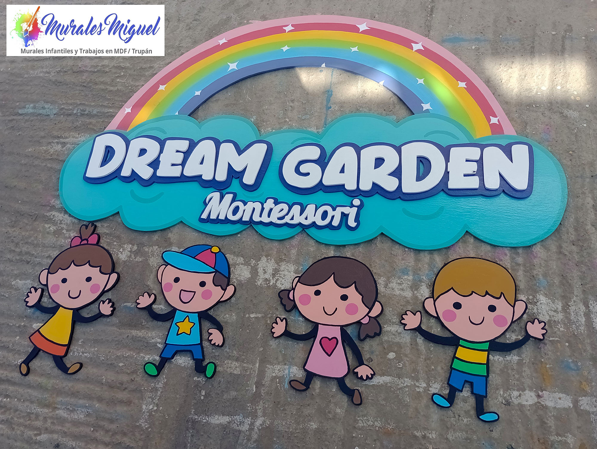 Logos 3D hechos con MDF Trupan