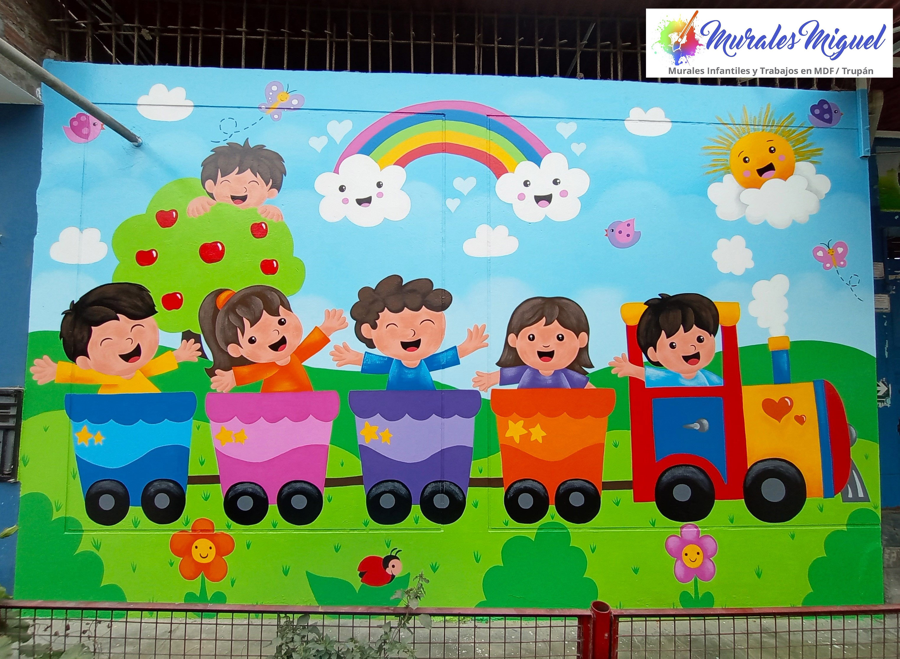 Murales infantiles pintados en fachadas